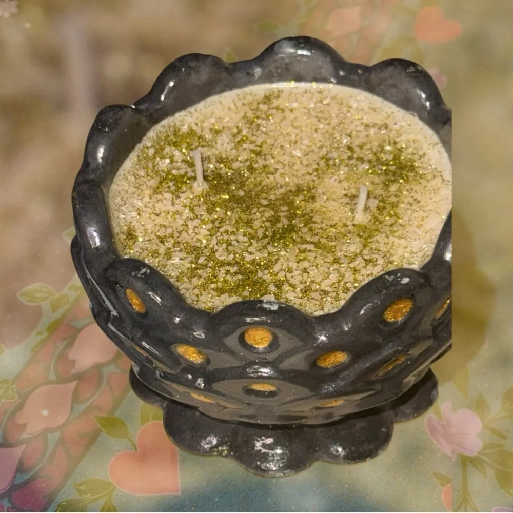 Fireside | Handmade Soy Candle in Handmade Resin Container - Picture 3 of 9